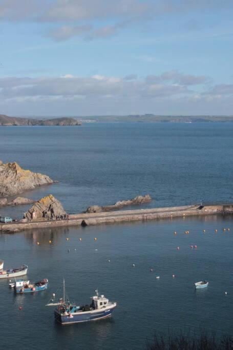 Smugglers View Stunning Harbour And Coast Views Villa เมวากิสซีย์ ภายนอก รูปภาพ